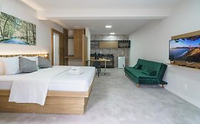 Lofts Green Island